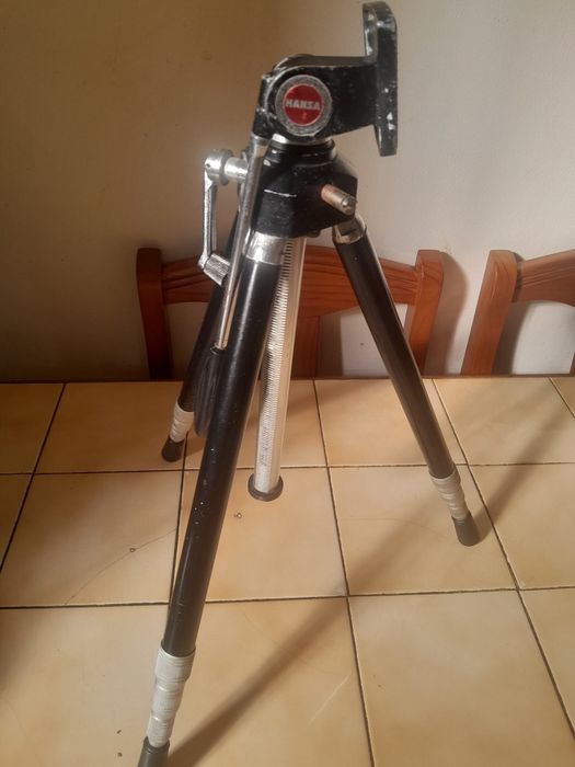 Tripé Hansa para máquinas fotográficas
