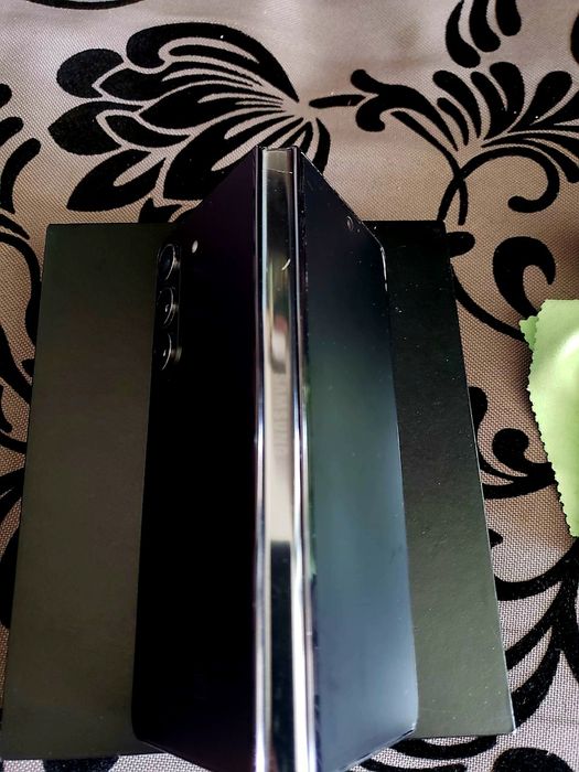 Samsung galaxy fold 5/512gb
