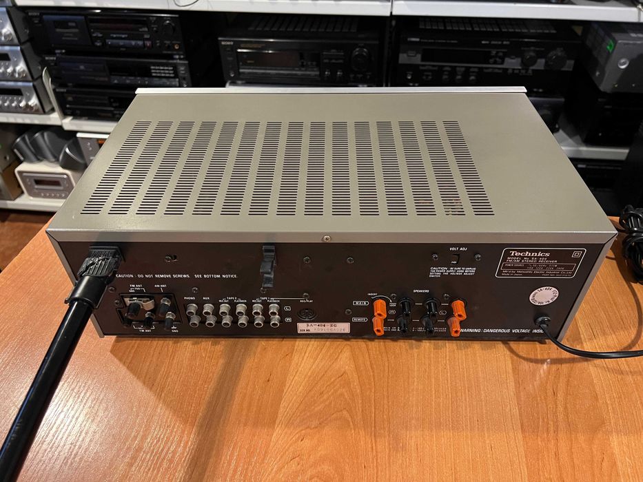 Amplituner Technics SA-404 Audio Room