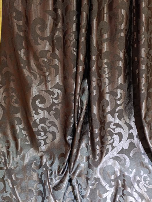 Продам ламбрикен зі шторою