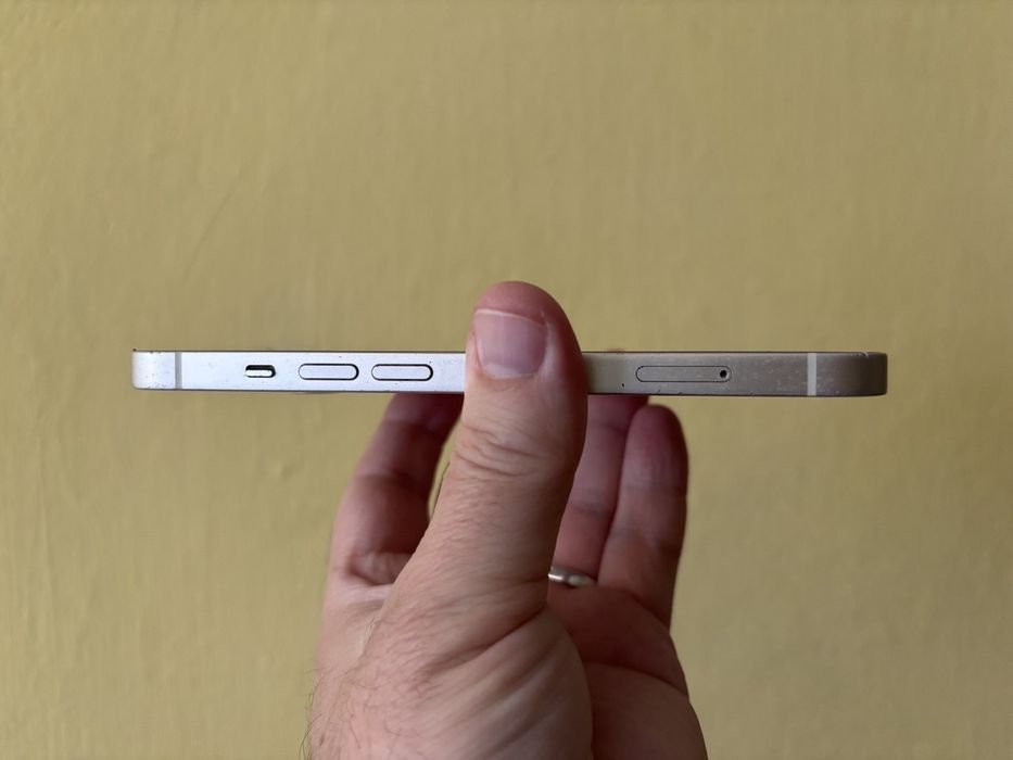 iPhone 13.  Неверлок. 128г.
