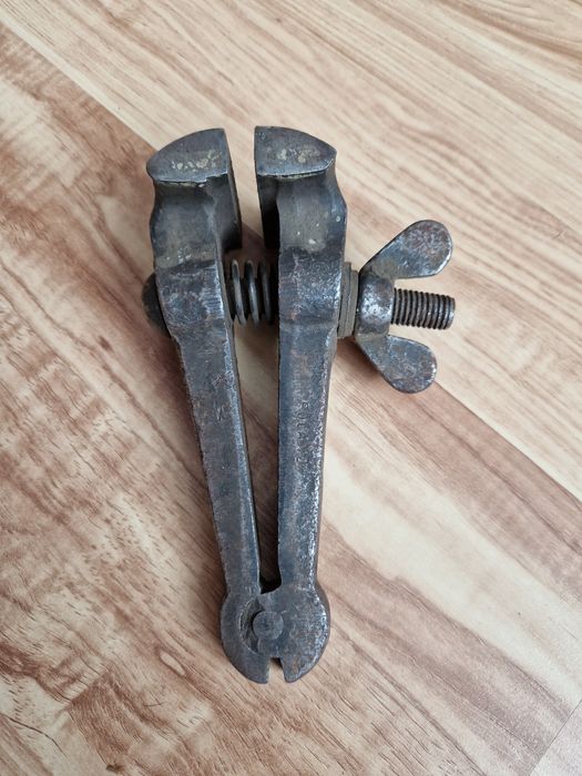 Imadło ręczne ścisk sprężynowy