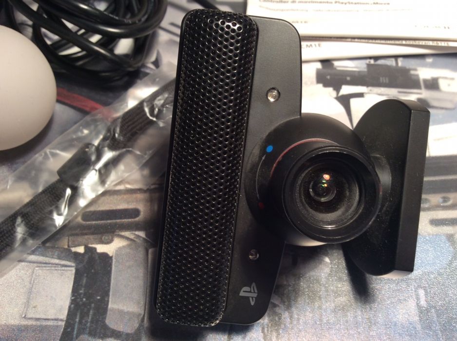 PS3 Move + Camera431109158763898881