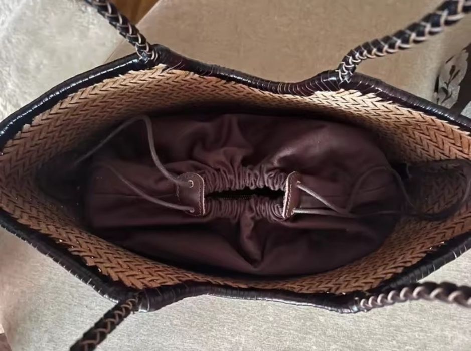 Шкіряна сумка в стилі Dragon diffusion