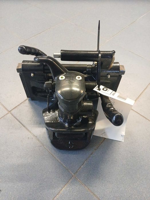 Zaczep automatyczny przyczepy T6.-zestaw dia NEW HOLLAND 71913,8034