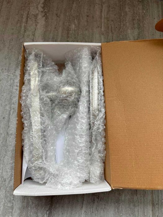 Захисна фурнітура з круглою ручкою від ASSA ABLOY H93301113930000