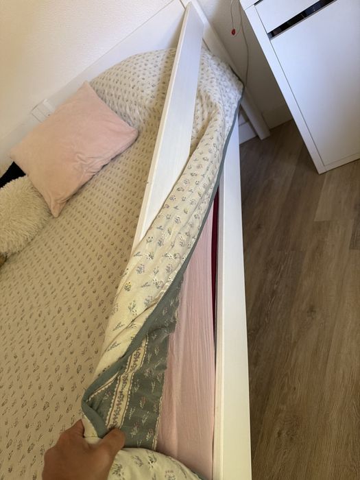Cama de solteiro Ikea