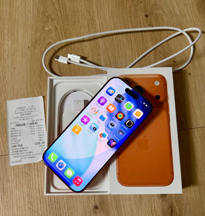 iPhone 17 Pro 256GB Kosmiczny Pomarańcz bateria 100% bez blokad