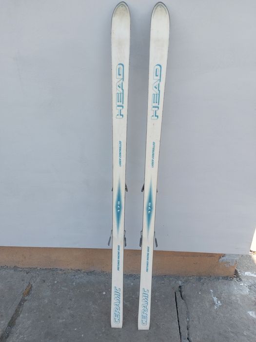 Лижі в дуже хорошому стані.ка