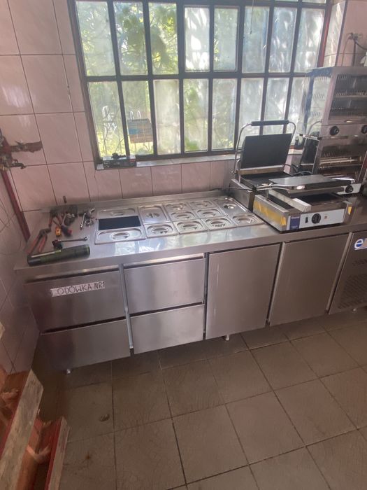 Wyposażenie do kebaba i pizzy lub do innych celów.