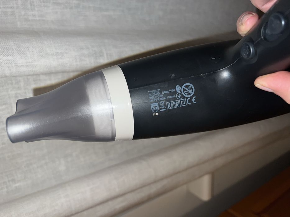 Suszarka do włosów Philips Seria 3000 ThermoProtect BHD351/10