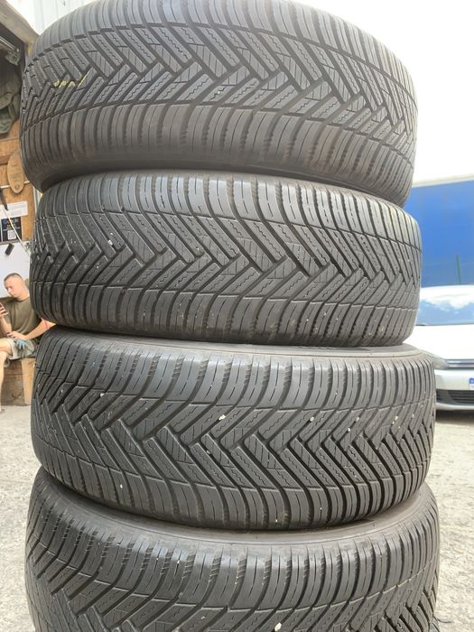 205/55R17 Hankook (4шт) всесезонка