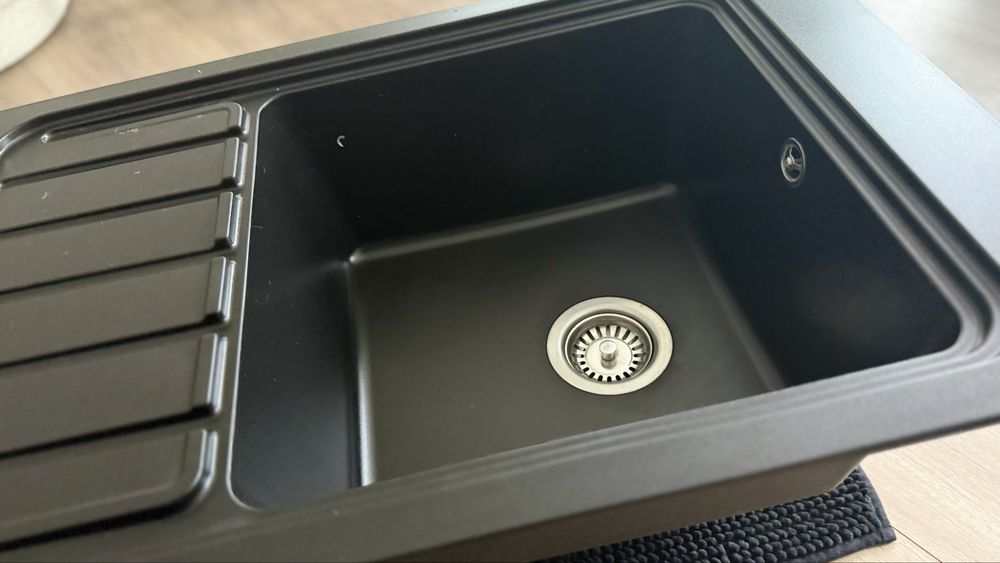 Zlewozmywak granitowy czarny Romesco – 1-komorowy z ociekaczem