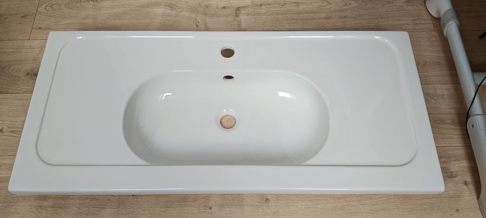 Umywalka wpuszczana Levanna 100cm nowa z odpływem.