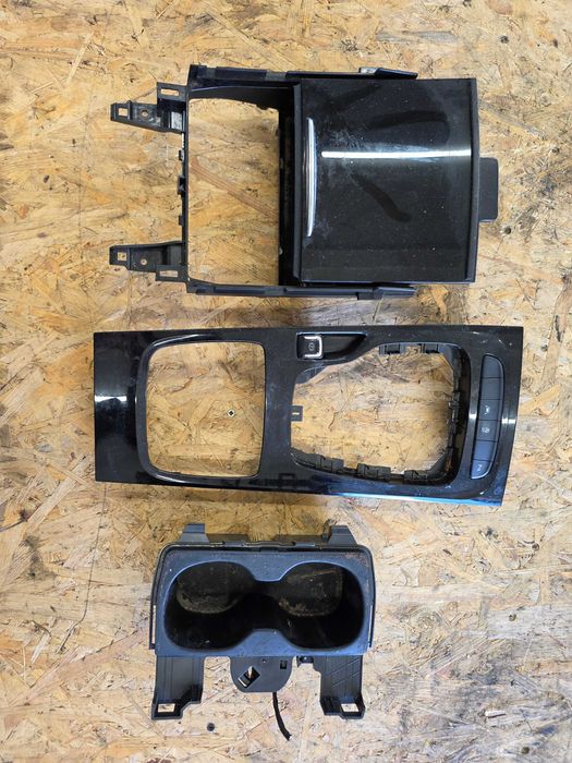 panel konsola dekor schowek Opel Insignia B 2 II  17 rok 1.6 cdti komplet