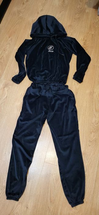 Dres welurowy czarny Megi S/M