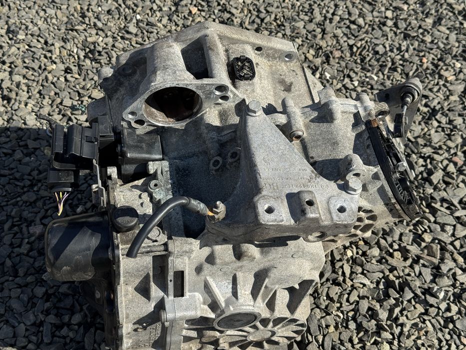 АКПП OюDSG7 DQ200 1.6 tdi Superb Oktavia WV Passat golf Touran Kaddy