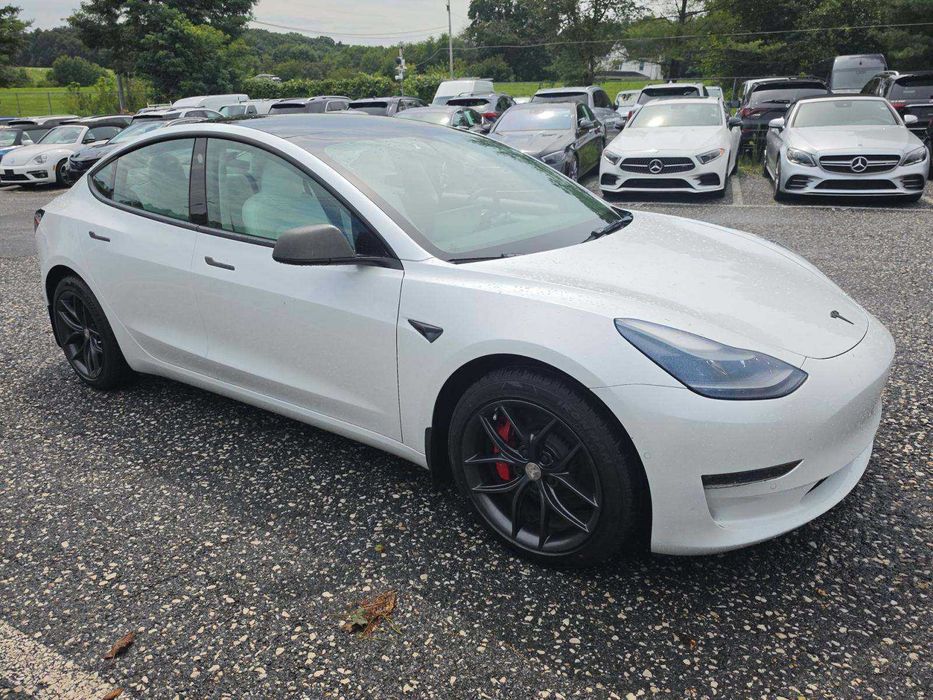 Model 3 Performance 2022