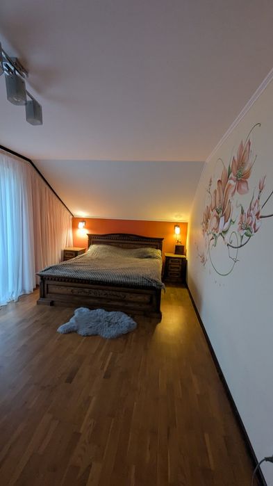 Будинок 10 хв від центру міста