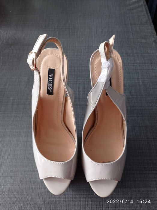 buty damskie na obcasie Vices 37