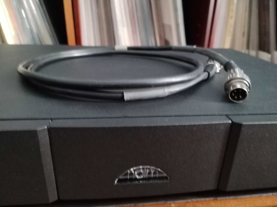 NAIM Flatcap 2 com novos condensadores e cabo DIN