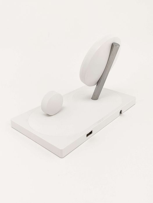 Stacja ładująca Belkin F8J234 Boost Up dla iPhone/Apple Watch/USB A