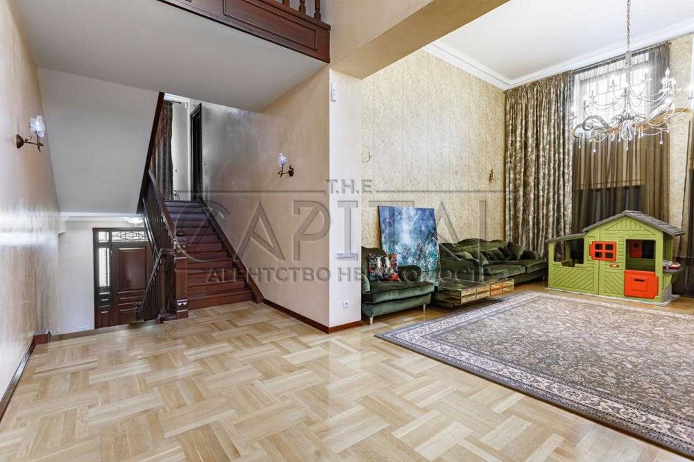 Оренда будинку з басейном та сауною, Хлепча