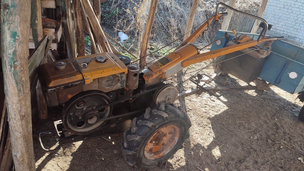 Мотоблок кентавр в чудовому тех стані з причепом