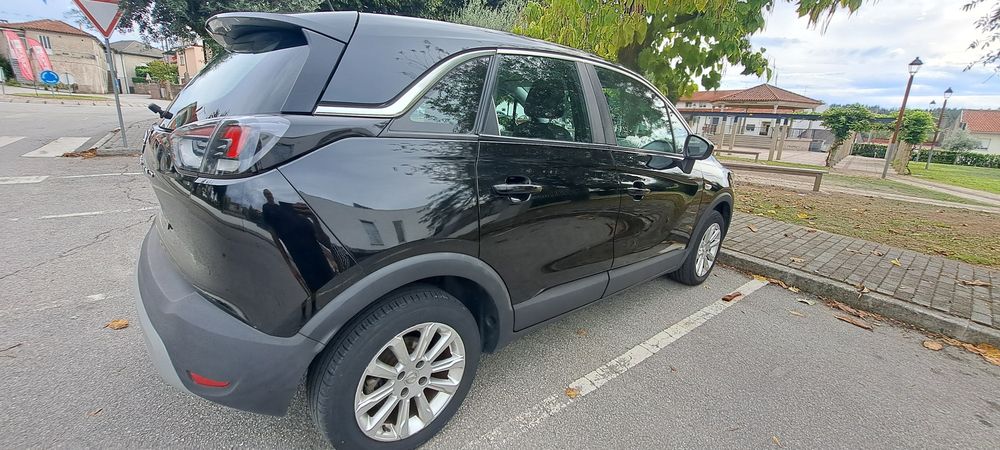 Opel Crossland 1.5 Turbo D 120cv Auto – 2021 – Muito Estimado! foto 5