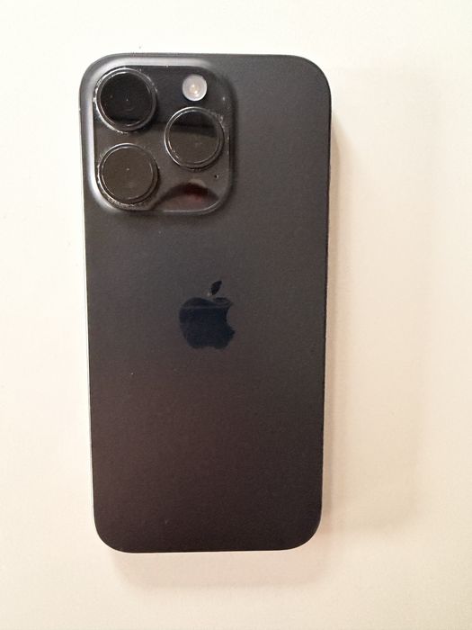 Iphone 15 pro , stan bardoz dorby