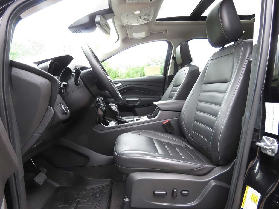 Ford Escape Titanium      2019