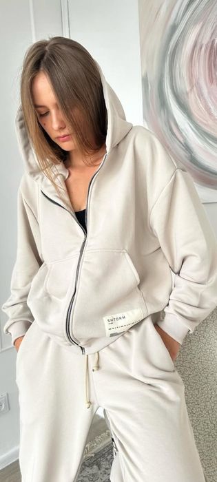 Костюм спортивний  жіночий,бежевий,розмір Л