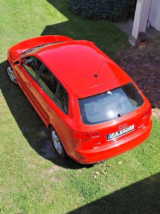 Ogniste Audi A3 quattro