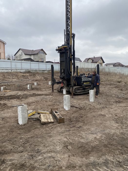 Палі залізобетонні, сваї, пальовий, свайний фундамент, залізобетон