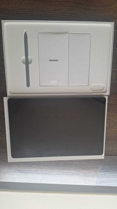 Galaxy Tablet s9 FE+ & HP Bluethooth keyboard & Capa NOVOS!