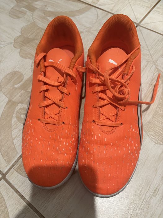 Б/у футзалки Puma