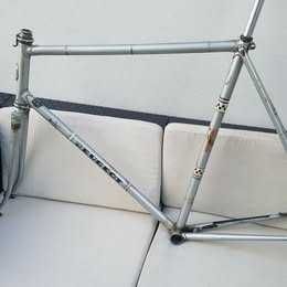 Quadro de bicicleta corrida Peugeot PY10