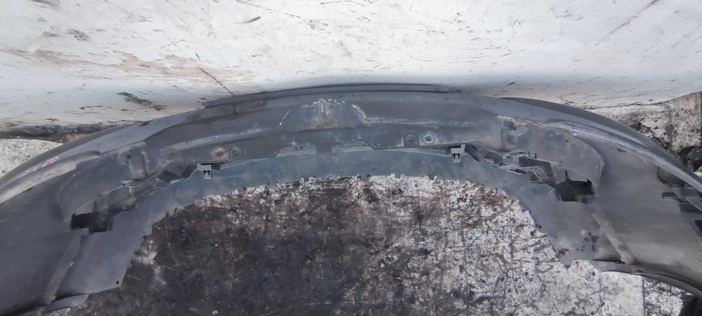 Volkswagen Golf V Zderzak Przód Przedni LC9Z