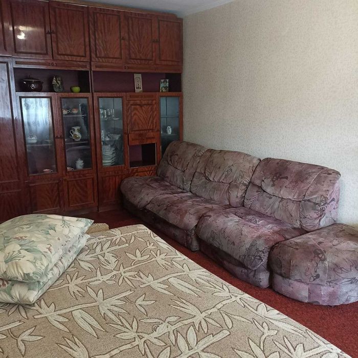 Квартира погодинно, подобово оренда1 комн. на пр.Богдана Хмельницького