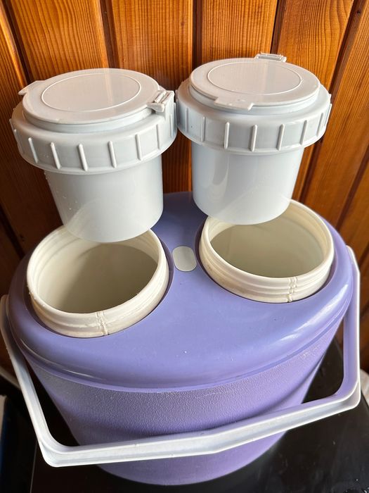 Portugalska lodówka z podwójnym termosem Thermolympic