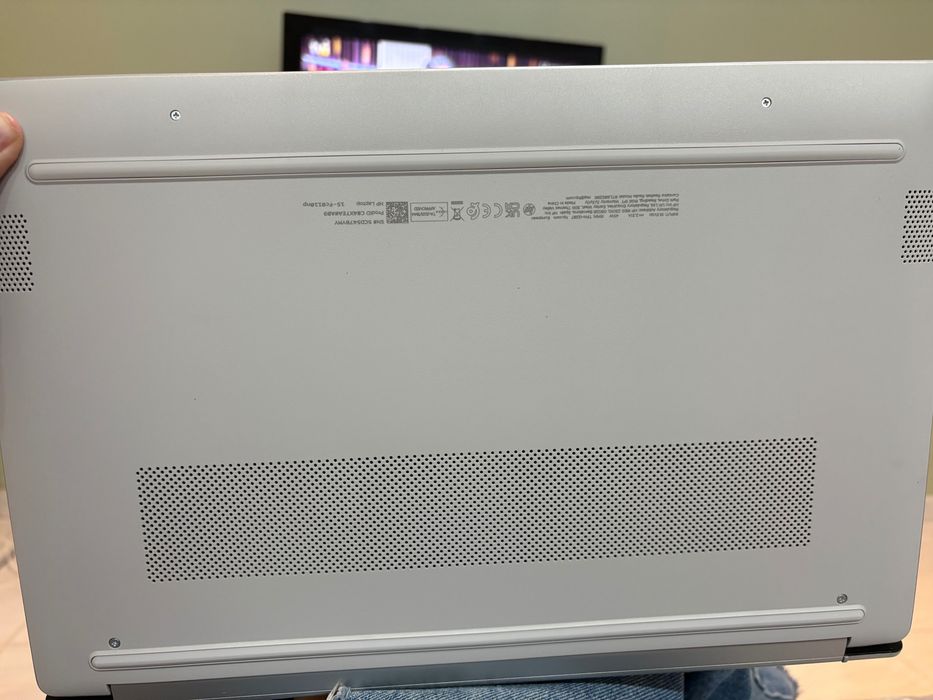 Selling HP Computer490196623458324482