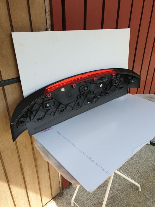 lotka spoiler lancia delta III 2011 rok lampa stop