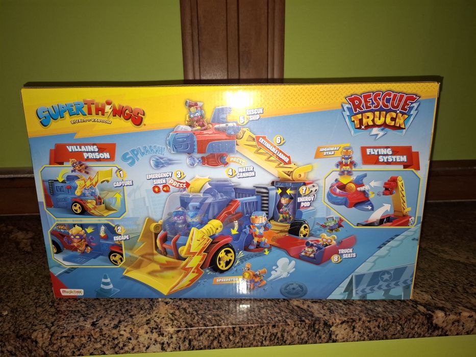 Ciężarówka ratunkowa Superthings - Super zings