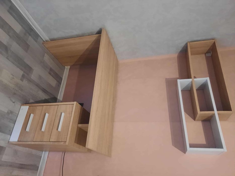 Sprzedam zadbany komplet