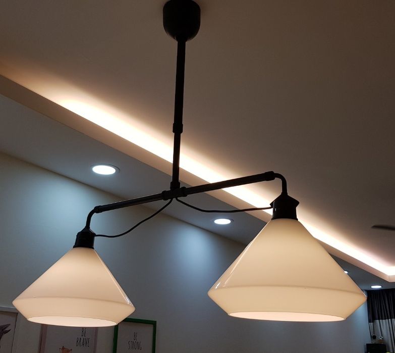 Candeeiro suspenso ikea,  ótimo estado