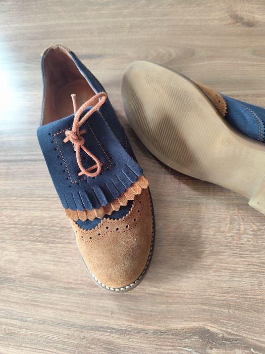 Sapatos senhora esrilo Oxford