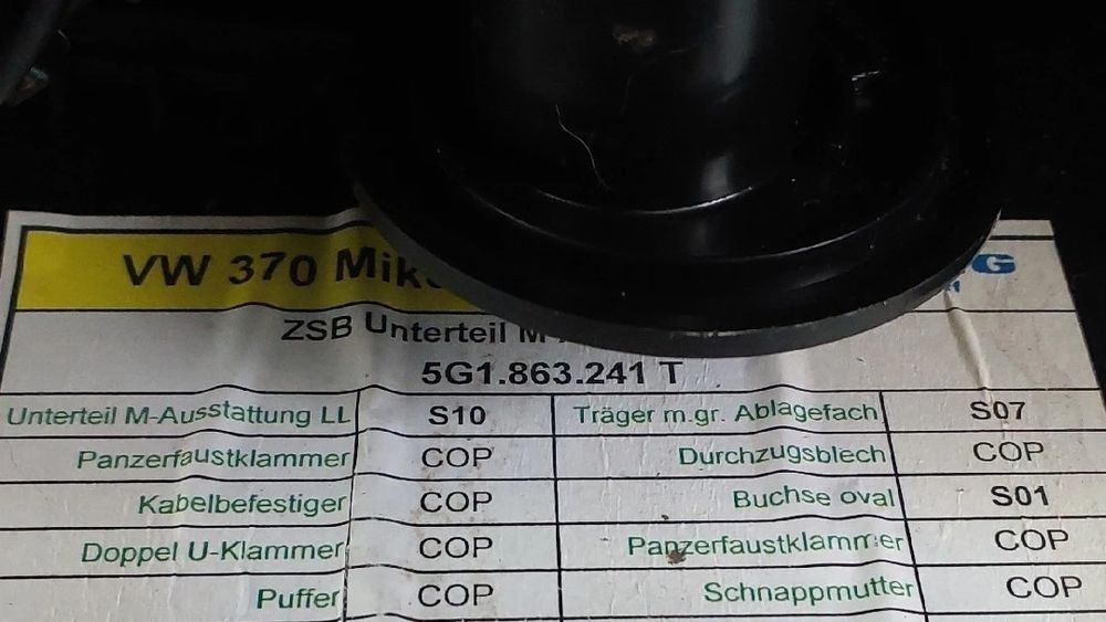 Consola central VOLKSWAGEN Golf VII (5G1, BQ1, BE1, BE2)