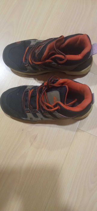 Sapatilhas menino Berg