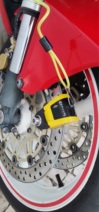 Honda cbr 929 RR fireblade