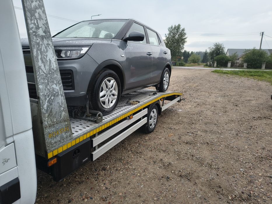 Pomoc drogowa autolawetą transport maszyn
